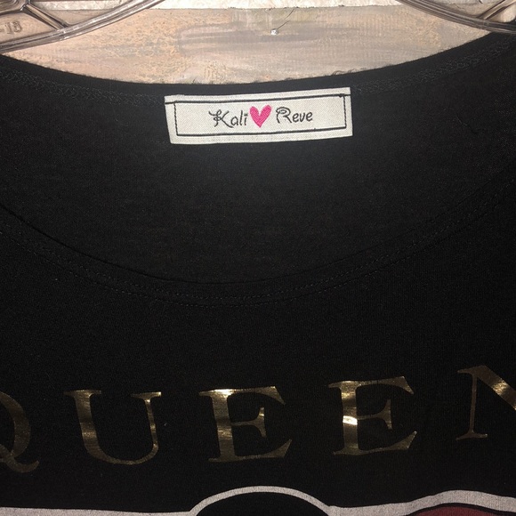 “Queen of Everything” Black Top - Picture 3 of 5